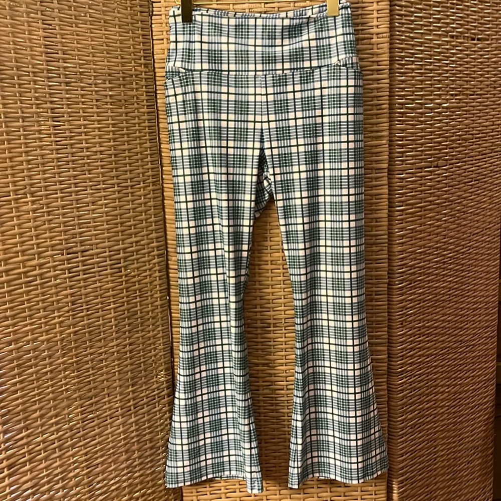 Smith and Quinn Peyton golf pants S XL plaid, NWT, NWB.Green, Blue & White